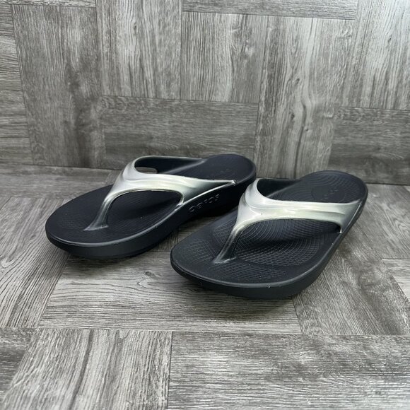 OOFOS OOlala Luxe Women's size 6/EURO 37 Latte Thong Comfort Sandals - Picture 3 of 8